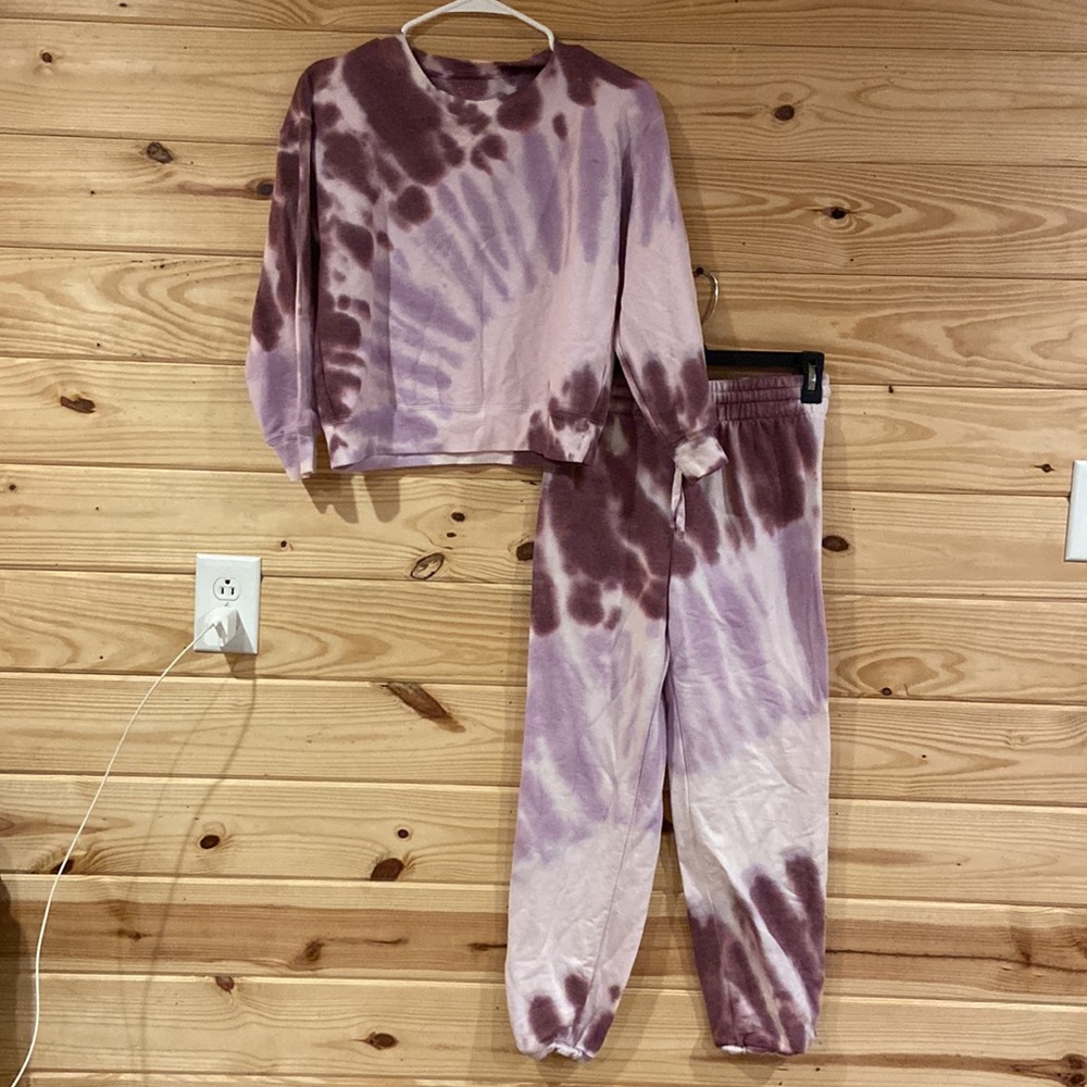 Before Sun Down by Splendid Size 14 Girls Tye-Dye Sweat Suit purple lilac
